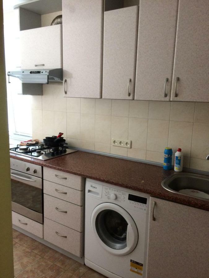 Room In The Guest House Odesa Exterior photo
