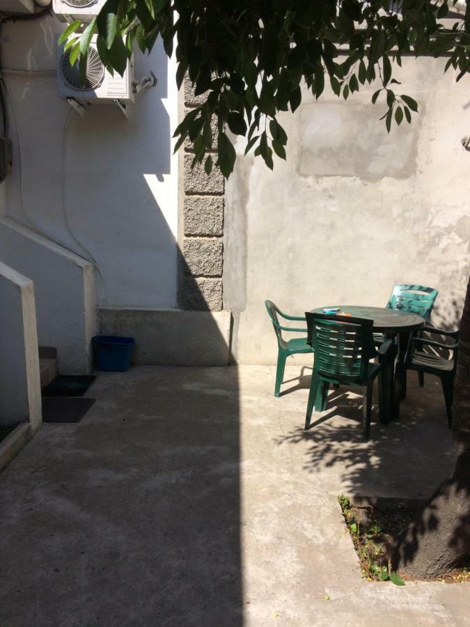 Room In The Guest House Odesa Exterior photo